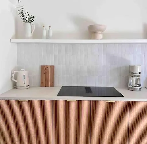 La Grande Jane Petite Bord De