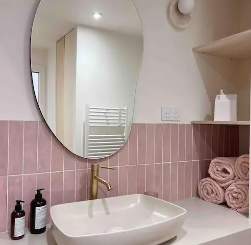 La Grande Jane Petite Bord De