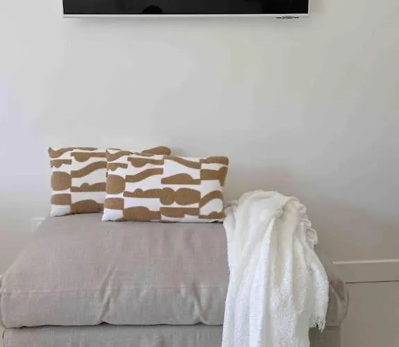 La Grande Jane Petite Bord De Apartmán