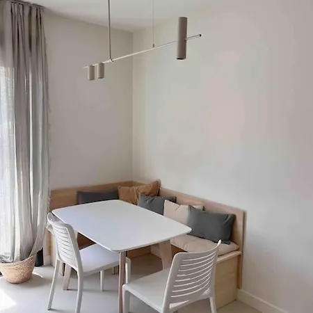 La Grande Jane Petite Bord De Lägenhet Borgo (Corsica)