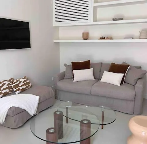 La Grande Jane Petite Bord De 博尔戈